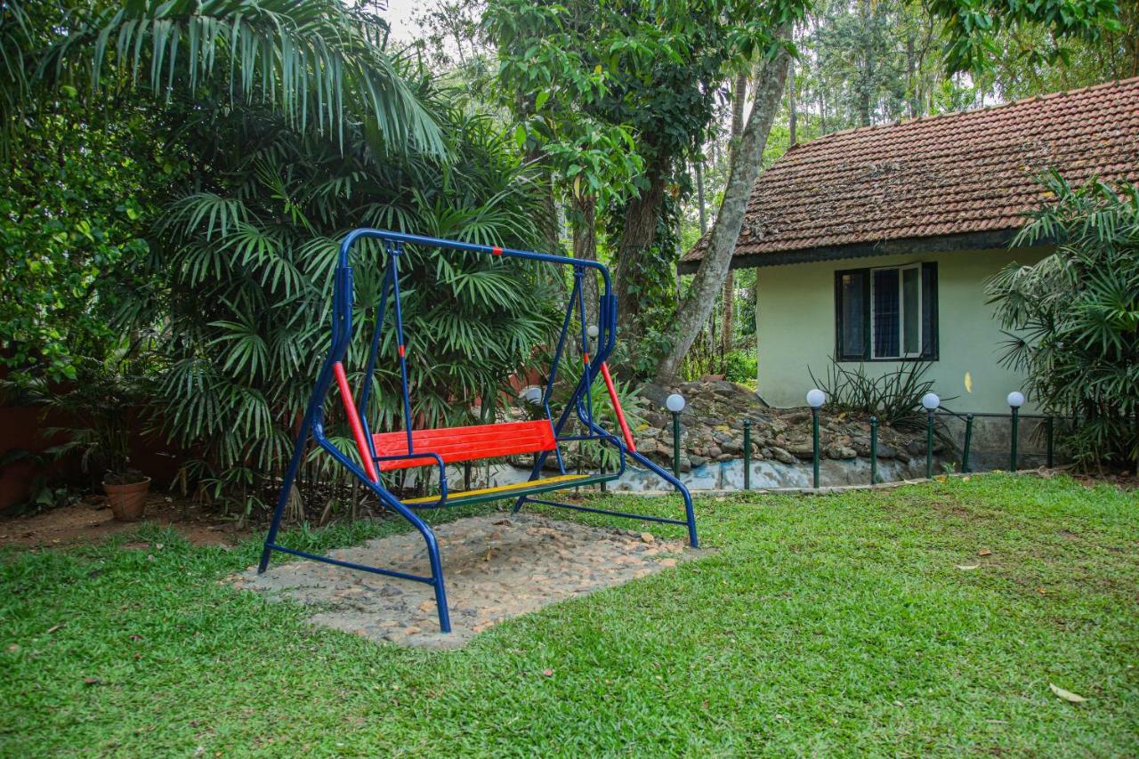 Orchid Trails Resort Sultan Bathery Exterior photo