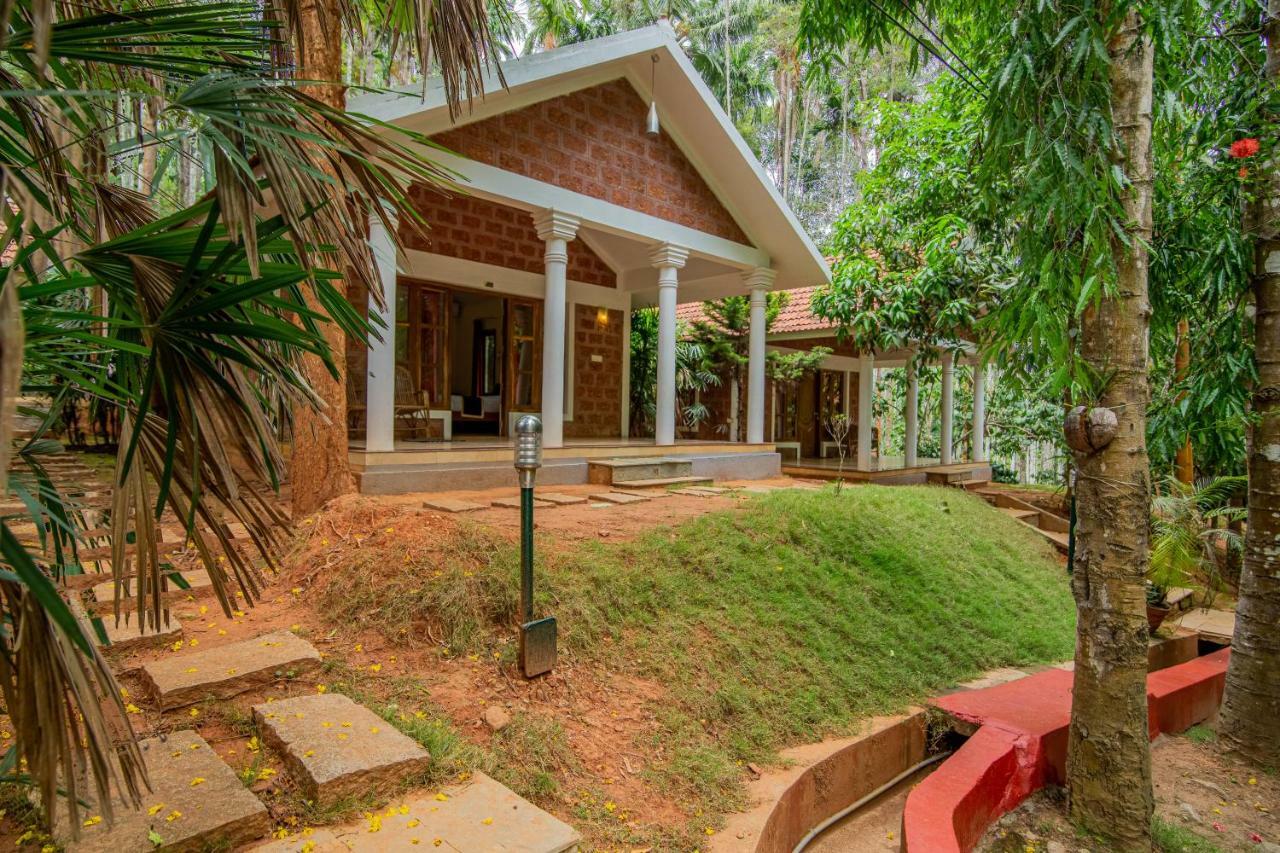 Orchid Trails Resort Sultan Bathery Exterior photo